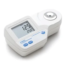 Sugar in foods refractometer; sugar content Range: 0 to 85% (by weight) (% Fructose)