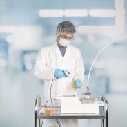 דיגום מיקרוביאלי של גזים דחוסים - בקרת איכות קריטית בתעשייה